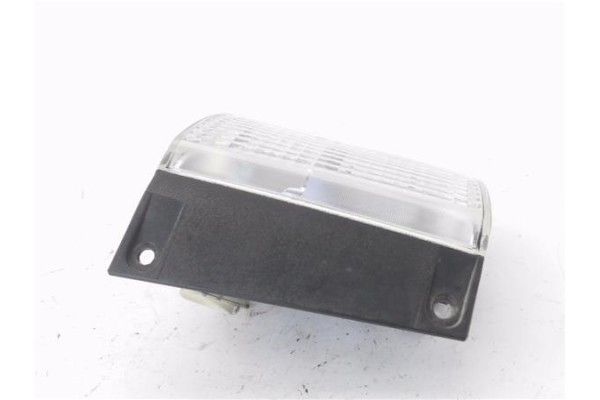 Recambio de piloto marcha atras para opel vivaro 2.0 cdti referencia OEM IAM 19A661R  