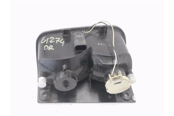 Recambio de piloto marcha atras para opel vivaro 2.0 cdti referencia OEM IAM 19A661R  