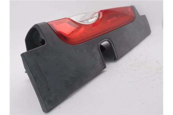 Recambio de piloto trasero derecho para opel vivaro 2.0 cdti referencia OEM IAM 265A60118R 93857722 