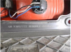 Recambio de piloto trasero izquierdo para opel vivaro 2.0 cdti referencia OEM IAM 265A60118R 93857722 