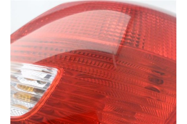 Recambio de piloto trasero derecho para skoda fabia (5j2) 1.4 tdi referencia OEM IAM 5J6945112Z  