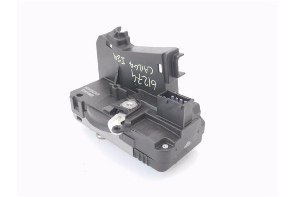 Recambio de cerradura puerta corredera izquierda para opel vivaro 2.0 cdti referencia OEM IAM 8200282303 93851809 