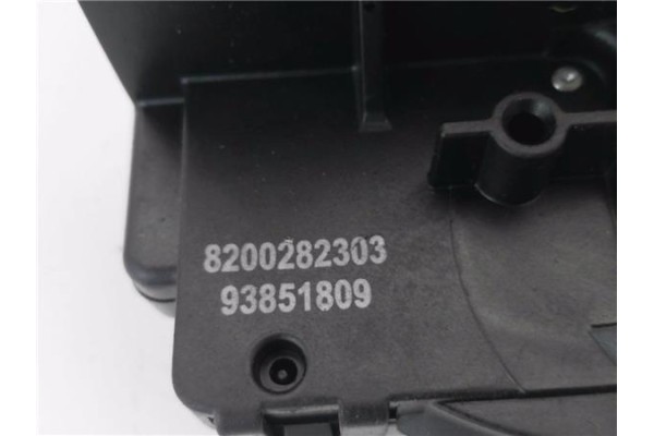 Recambio de cerradura puerta corredera izquierda para opel vivaro 2.0 cdti referencia OEM IAM 8200282303 93851809 