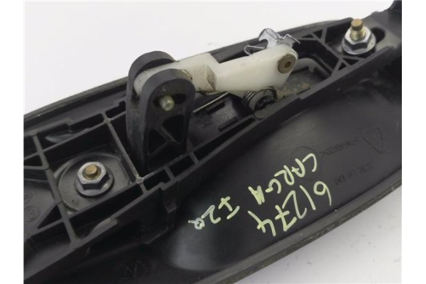 Recambio de maneta exterior puerta corredera izquierda. para opel vivaro 2.0 cdti referencia OEM IAM 8200897943 93862213 