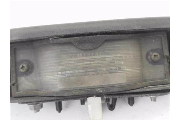 Recambio de piloto matricula para opel vivaro 2.0 cdti referencia OEM IAM 8200434687 9,39E+07 