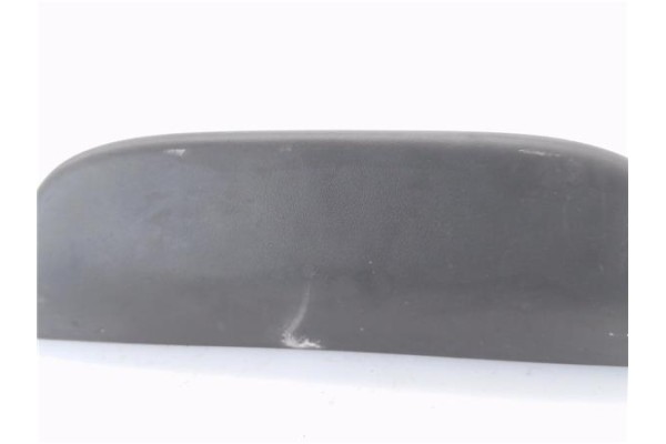 Recambio de piloto matricula para opel vivaro 2.0 cdti referencia OEM IAM 8200434687 9,39E+07 