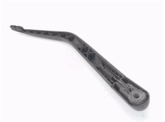 Recambio de brazo limpiaparabrisas trasero para opel vivaro 2.0 cdti referencia OEM IAM 7700308803  