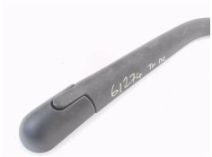 Recambio de brazo limpiaparabrisas trasero para opel vivaro 2.0 cdti referencia OEM IAM 7700308803  