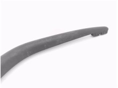 Recambio de brazo limpiaparabrisas trasero para opel vivaro 2.0 cdti referencia OEM IAM 7700308803  