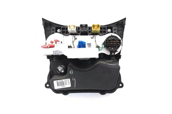 Recambio de mandos calefaccion / a.a. para hyundai i10 (pa) 1.2 classic referencia OEM IAM 972500X0304X UO54074813 