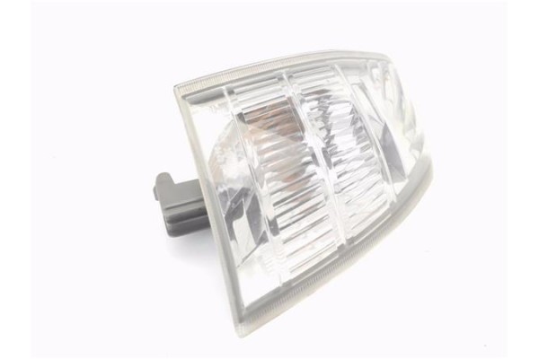 Recambio de intermitente delantero dcho para nissan x-trail (t30) 2.2 di 4x4 referencia OEM IAM E130554  