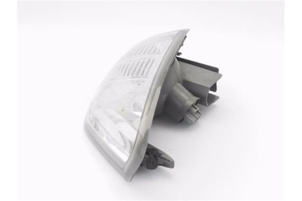 Recambio de intermitente delantero dcho para nissan x-trail (t30) 2.2 di 4x4 referencia OEM IAM E130554  