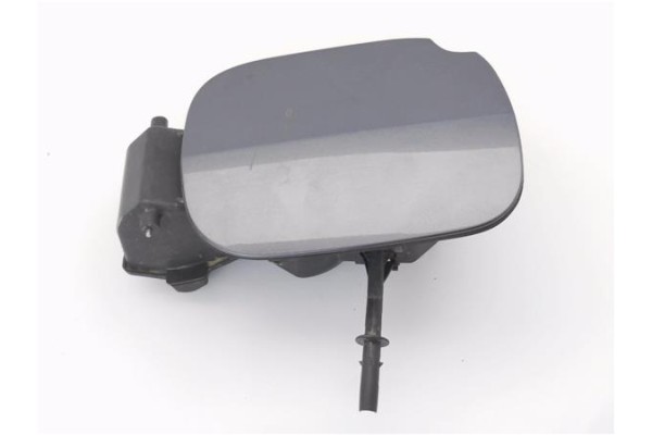 Recambio de tapa exterior combustible para renault clio iii 1.6 16v referencia OEM IAM 8200389403 7700812369 