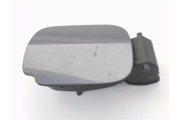 Recambio de tapa exterior combustible para renault clio iii 1.6 16v referencia OEM IAM 8200389403 7700812369 