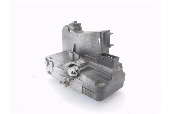 Recambio de cierre electromagnetico delantero izquierdo para opel vivaro 2.0 cdti referencia OEM IAM 8200008260  