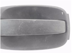 Recambio de maneta exterior puerta corredera derecha para opel vivaro 2.0 cdti referencia OEM IAM 8200897943 93862213 