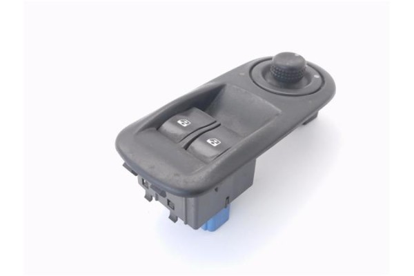 Recambio de mando elevalunas delantero izquierdo para opel vivaro 2.0 cdti referencia OEM IAM 8200011867  