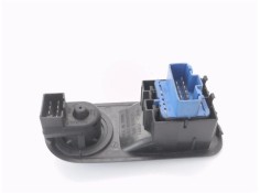 Recambio de mando elevalunas delantero izquierdo para opel vivaro 2.0 cdti referencia OEM IAM 8200011867  