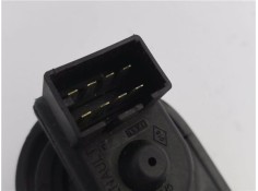 Recambio de mando elevalunas delantero izquierdo para opel vivaro 2.0 cdti referencia OEM IAM 8200011867  