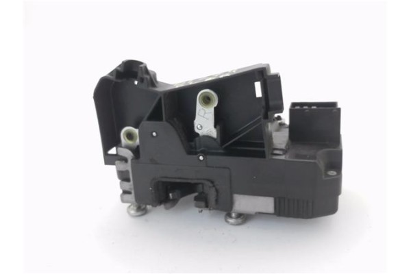 Recambio de cierre electromagnetico delantero derecho para opel vivaro 2.0 cdti referencia OEM IAM 8200042171 91166234 