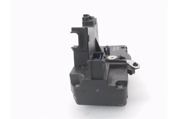Recambio de cierre electromagnetico delantero derecho para opel vivaro 2.0 cdti referencia OEM IAM 8200042171 91166234 