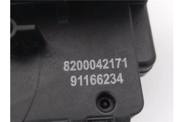 Recambio de cierre electromagnetico delantero derecho para opel vivaro 2.0 cdti referencia OEM IAM 8200042171 91166234 