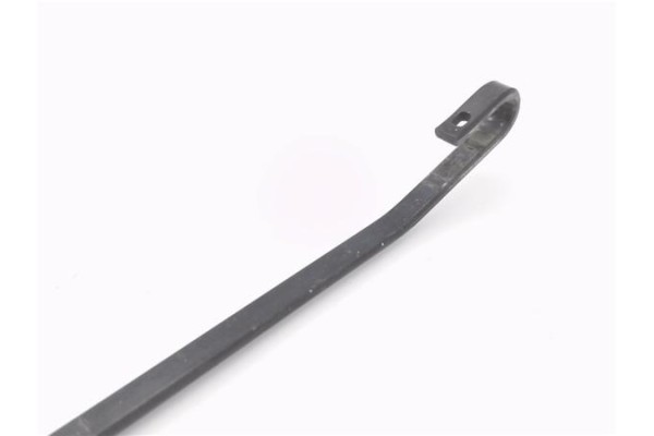 Recambio de brazo limpiaparabrisas delantero derecho para opel vivaro 2.0 cdti referencia OEM IAM 8200696499 93859763 