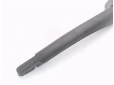 Recambio de brazo limpiaparabrisas trasero para renault clio iii 1.4 16v referencia OEM IAM 8200213059  
