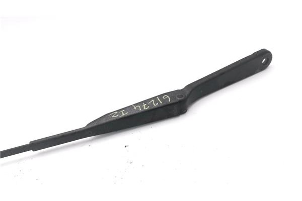 Recambio de brazo limpiaparabrisas delantero izquierdo para opel vivaro 2.0 cdti referencia OEM IAM 7700311582 91165490 