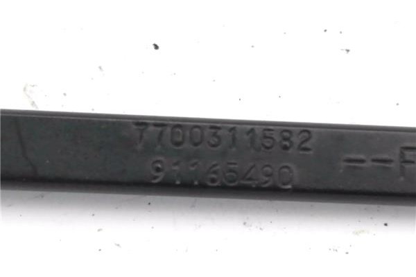 Recambio de brazo limpiaparabrisas delantero izquierdo para opel vivaro 2.0 cdti referencia OEM IAM 7700311582 91165490 