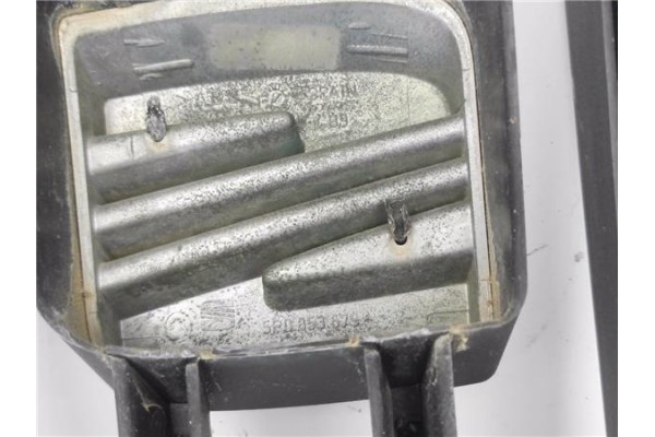 Recambio de rejilla capo para seat altea xl (5p5) 1.6 tdi referencia OEM IAM 5P9853654  