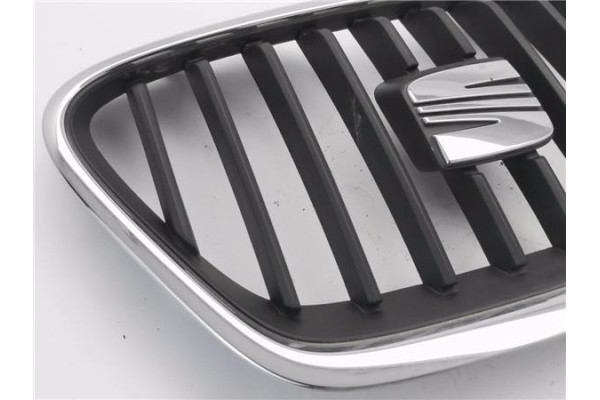 Recambio de rejilla capo para seat altea xl (5p5) 1.6 tdi referencia OEM IAM 5P9853654  
