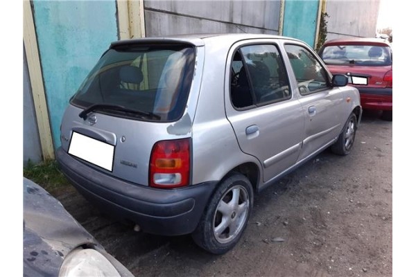 nissan micra (k11) del año 2002