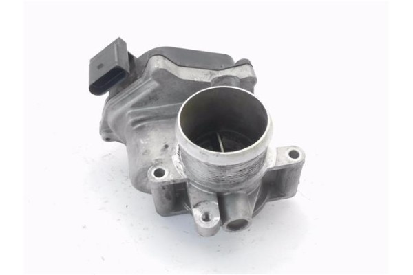 Recambio de caja mariposa aire para seat altea xl (5p5) 1.6 tdi referencia OEM IAM 03L128063AD  