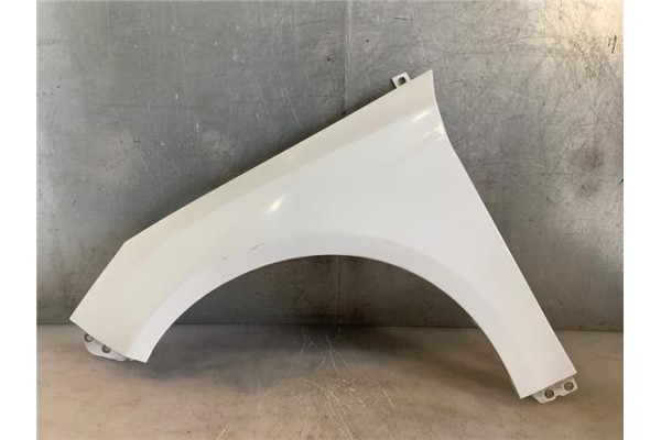 Recambio de aleta delantero izquierda para ford focus berlina (cew) 1.0 business referencia OEM IAM 2171304  