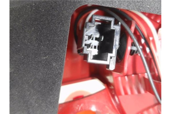 Recambio de piloto porton trasero izquierdo para seat altea xl (5p5) 1.6 tdi referencia OEM IAM 5P8945093D 5P8945107B 