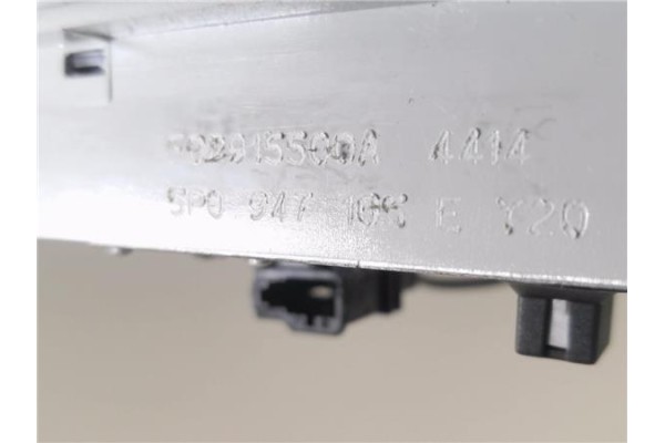 Recambio de luz delantero central techo para seat altea xl (5p5) 1.6 tdi referencia OEM IAM 5P0947105E  