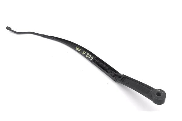 Recambio de brazo limpiaparabrisas delantero derecho para hyundai i30 (fd) 1.6 comfort referencia OEM IAM 420011234  