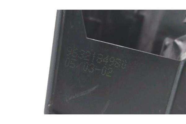 Recambio de piloto trasero izquierdo para peugeot partner (s1) referencia OEM IAM 9632184980  