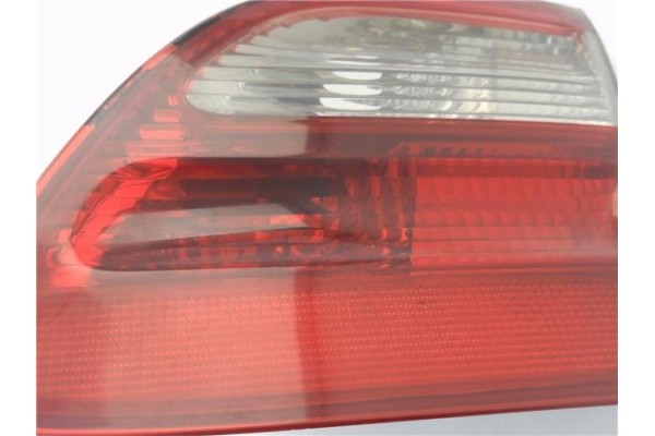 Recambio de piloto porton trasero derecho para mercedes-benz clase e (bm 211) berlina 2.7 e 270 cdi (211.016) referencia OEM IAM