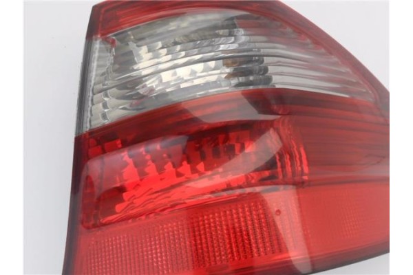 Recambio de piloto trasero derecho para mercedes-benz clase e (bm 211) berlina 2.7 e 270 cdi (211.016) referencia OEM IAM A21182