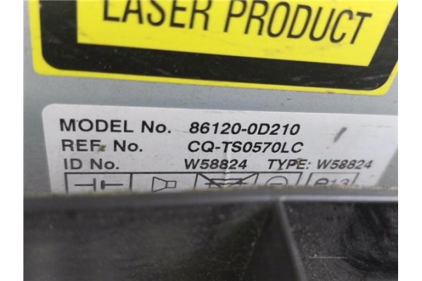 Recambio de autoradio para toyota yaris (ksp9/scp9/nlp9) 1.3 vvt-i referencia OEM IAM 861200D120  