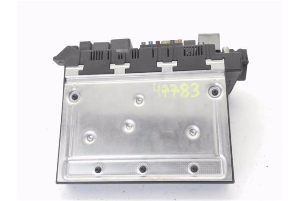 Recambio de caja fusibles/rele para mercedes-benz clase e (bm 211) berlina 2.7 e 270 cdi (211.016) referencia OEM IAM 2115457801