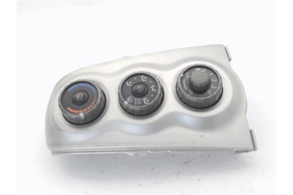 Recambio de mandos calefaccion / a.a. para toyota yaris (ksp9/scp9/nlp9) 1.3 vvt-i referencia OEM IAM 554060D190  