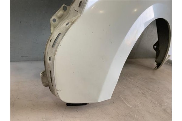 Recambio de aleta delantero izquierda para fiat iii fiorino (225) 1.3 d multijet referencia OEM IAM 1357134080  