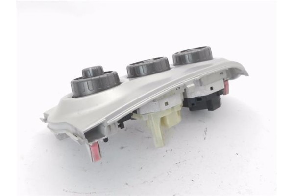 Recambio de mandos calefaccion / a.a. para toyota yaris (ksp9/scp9/nlp9) 1.3 vvt-i referencia OEM IAM 554060D190  