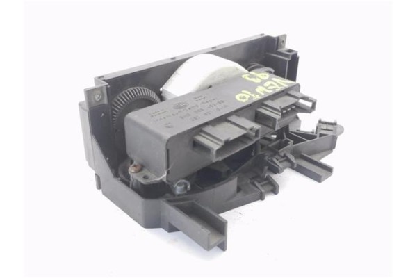 Recambio de mandos calefaccion / a.a. para volkswagen vento (1h2) 1.4 cl referencia OEM IAM 5HB00646300 357907041A 