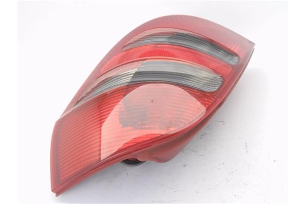 Recambio de piloto trasero derecho para mercedes-benz clase a (bm 169) 2.0 a 180 cdi (169.007) referencia OEM IAM A1698201064R  