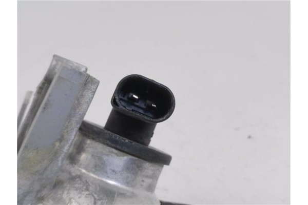 Recambio de intermitente delantero dcho para bmw serie 3 coupe (e46) 2.0 318 ci referencia OEM IAM 185913B  