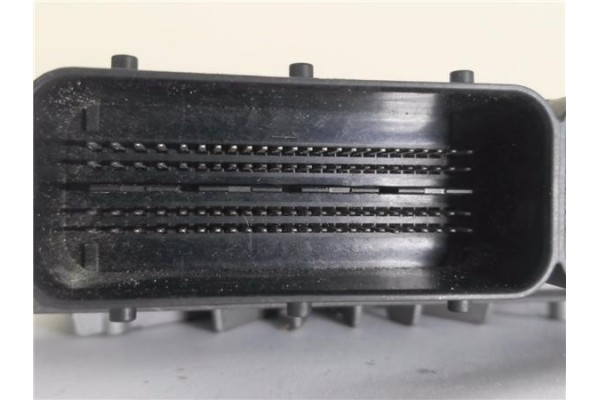 Recambio de centralita para volvo xc70 2.4 d5 awd kinetic (136kw) referencia OEM IAM 30729826A 281012103 